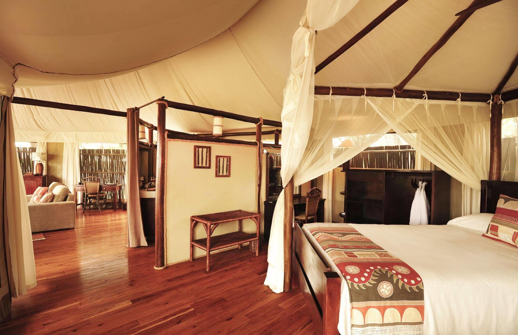 Anabezi Camp Hotel Jeki Exterior photo